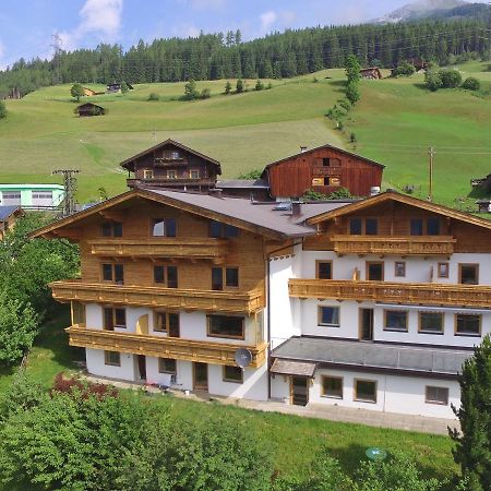 Chalet In Koenigsleiten Near Ski Area With Sauna Экстерьер фото