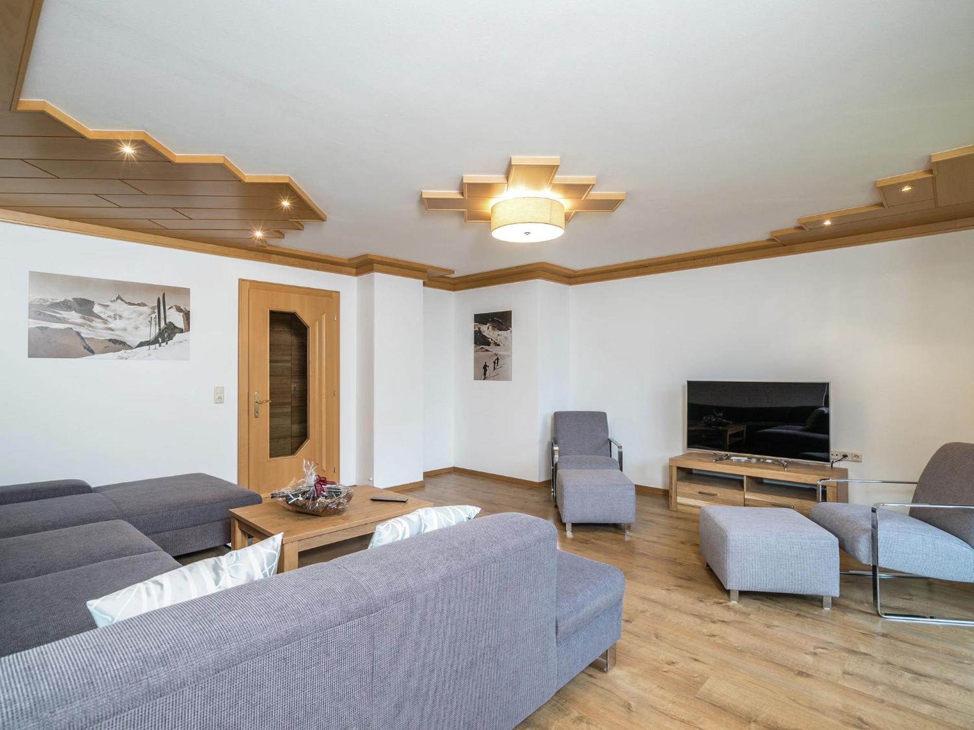 Chalet In Koenigsleiten Near Ski Area With Sauna Экстерьер фото