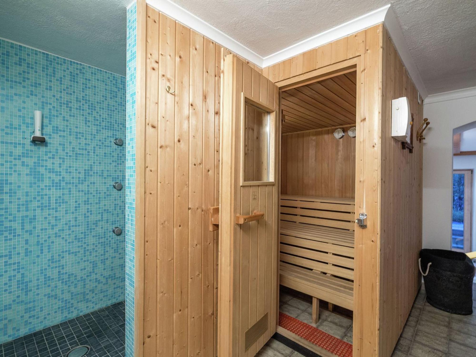 Chalet In Koenigsleiten Near Ski Area With Sauna Экстерьер фото